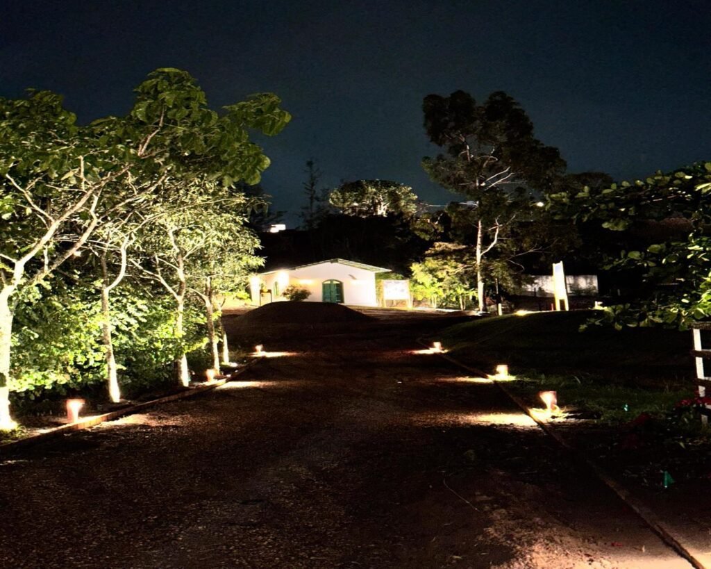 Iluminacao-noite-fazenda-maravilha-1400x1120