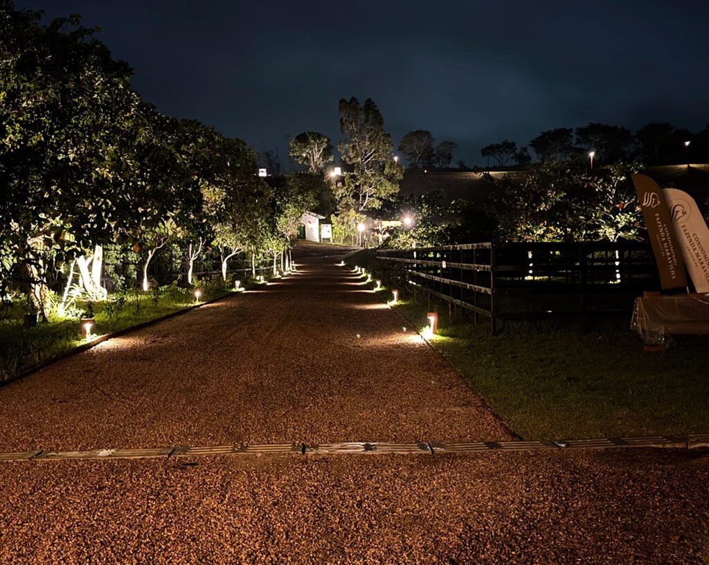 Iluminacao fazenda 9